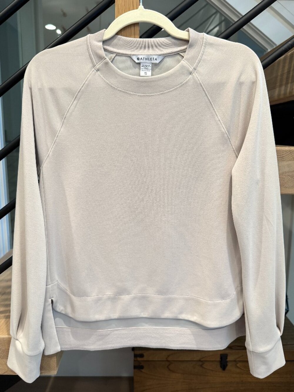Ultra Soft Athleta Seasoft Sweatshirt in Bone